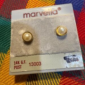 Vintage 14k gold filled Marvella  Pearl Stud Earrings
